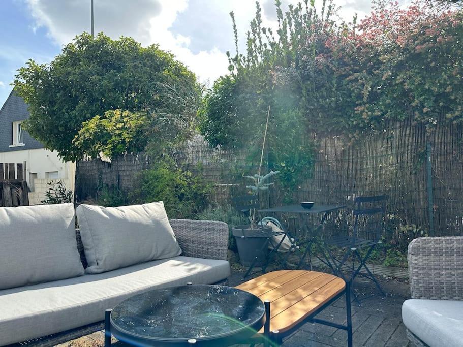 Appartement Moderne Avec Jardin Et Parking Vannes Exterior foto