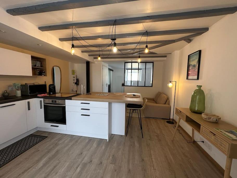 Appartement Moderne Avec Jardin Et Parking Vannes Exterior foto