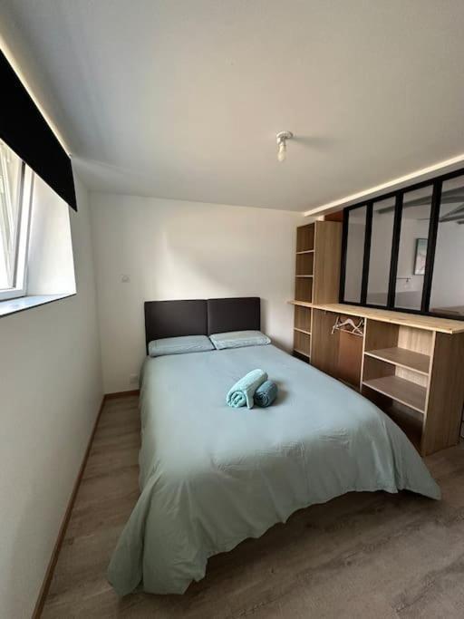 Appartement Moderne Avec Jardin Et Parking Vannes Exterior foto